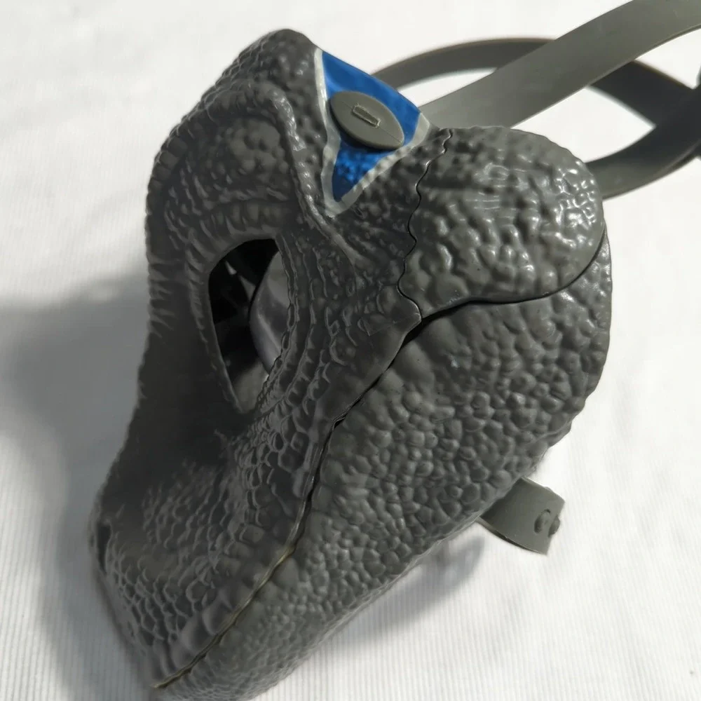 Jurassic‎ World Dinosaur Mask Velociraptor Blue Halloween Costume 2018 Mattel